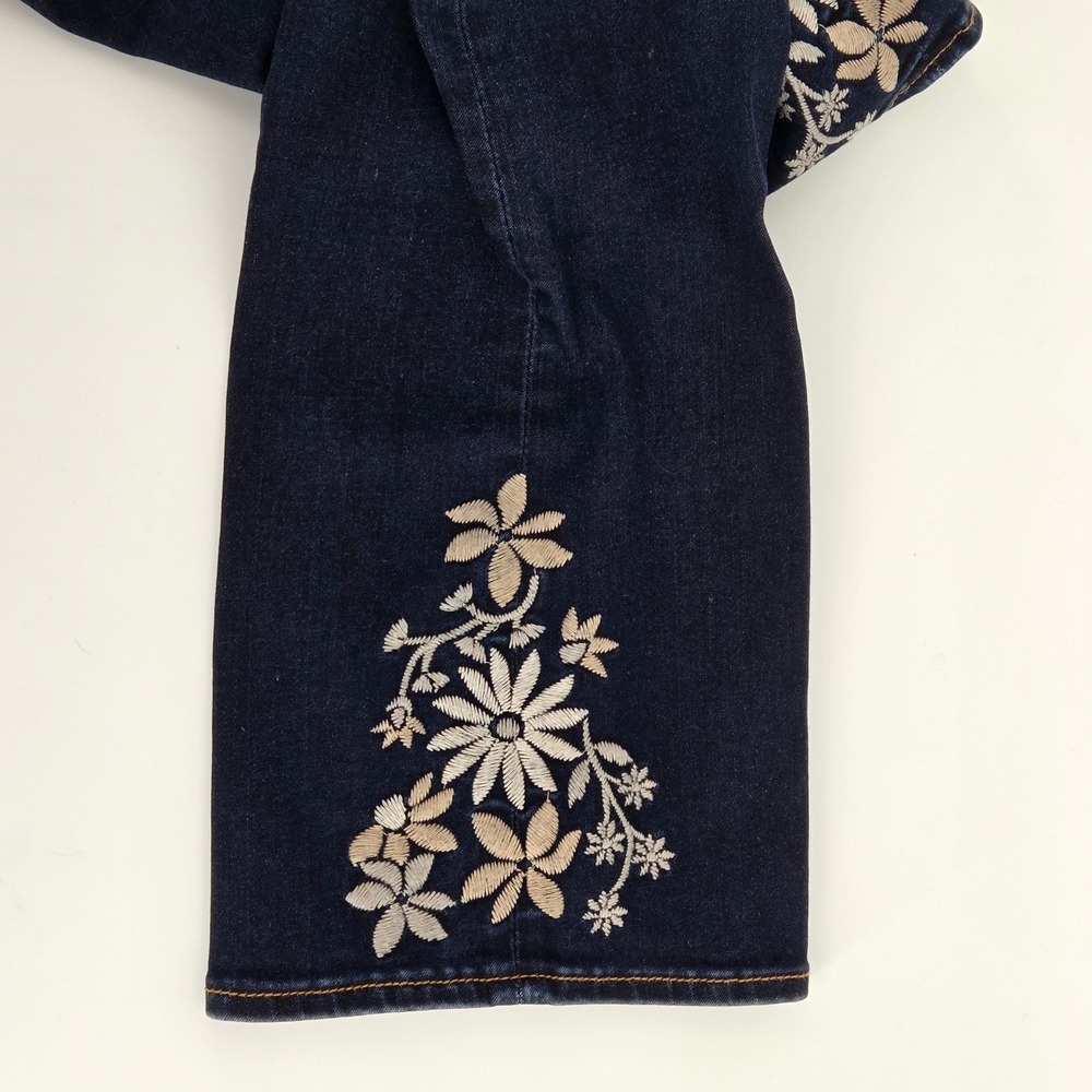 Driftwood Kelly Jazzy Daisy Embroidered Floral Boho Bootcut Dark Wash Jean 29x33 - Picture 8 of 14
